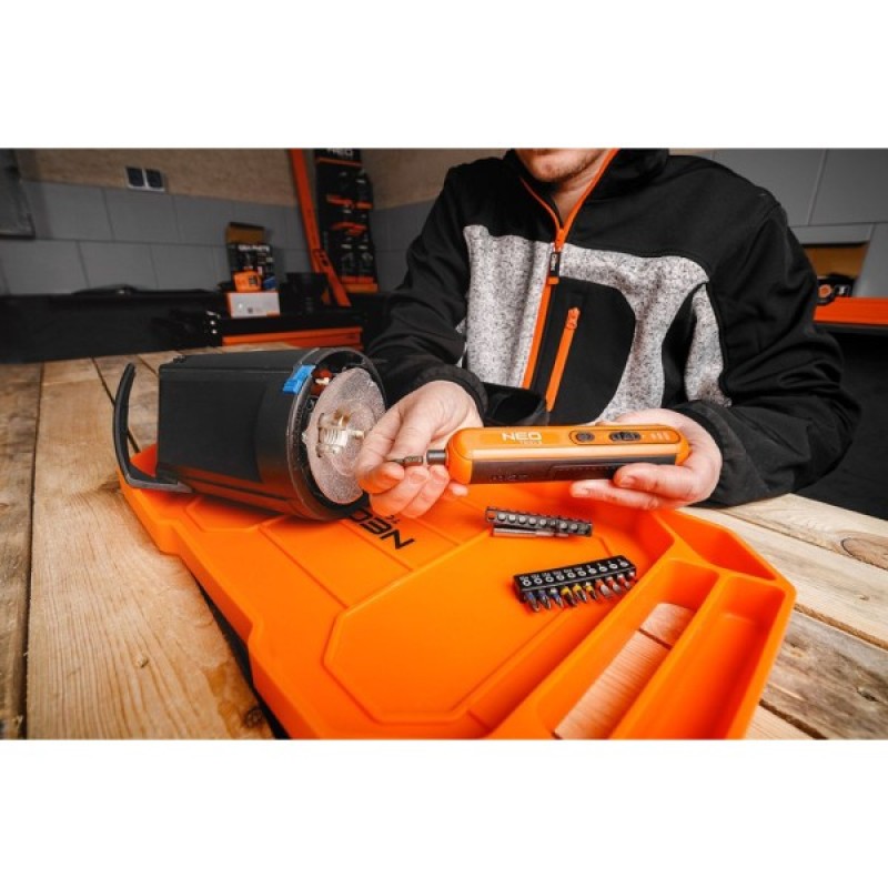 Викрутка акумуляторна Neo Tools 4in1 1.5Ah, 4.5Нм, 230об/хв, 20 біт, кейс (04-199)