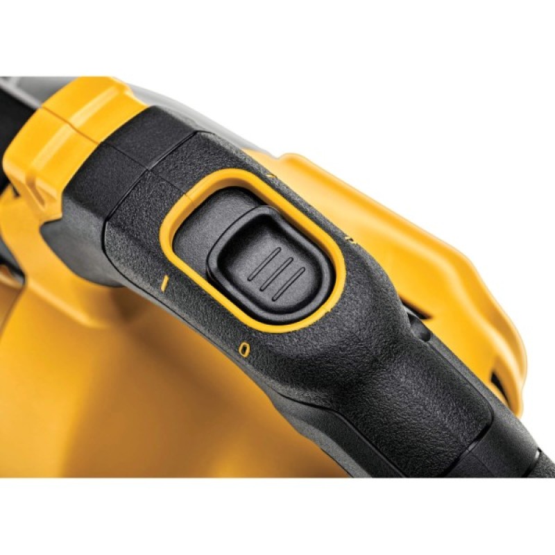 Пилосос будівельний DeWALT 18 B XR Li-lon, діаметр шланга 31,8 мм, 21,7 л/с, 1.5 кг (без АКБ та ЗУ) (DCV501LN)