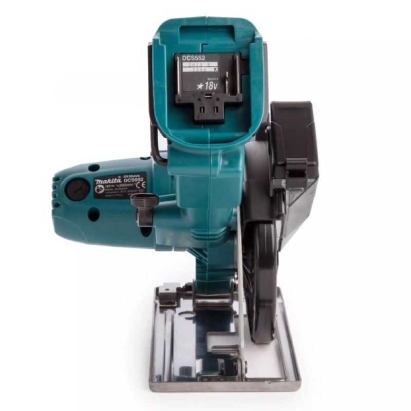 Дискова пила Makita по металлу LXT, 135мм (без АКБ и БП) (DCS552Z)