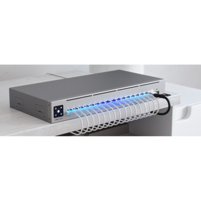 Комутатор мережевий Ubiquiti USW-PRO-MAX-16-POE
