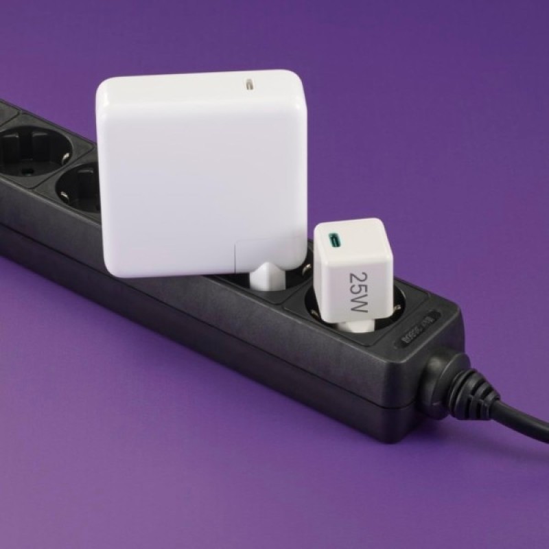Зарядний пристрій Hama 25W USB-С PD white (00201981)