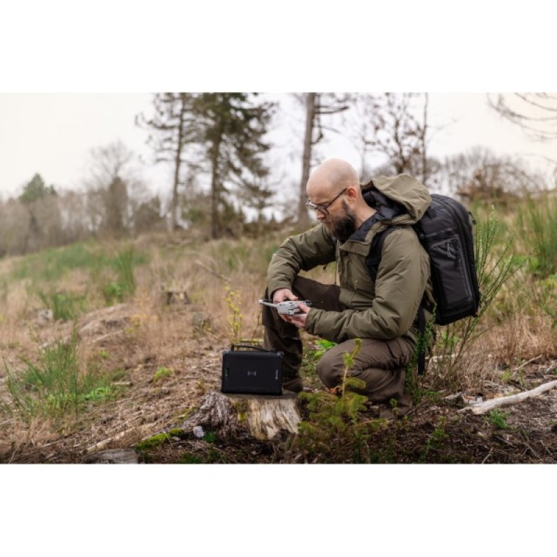 Батарея універсальна Sandberg 96000mAh, Survivor, DC/84W, PD/60W, Cigar Lighter 180W, Wireless, LiFePo4 (420-78)