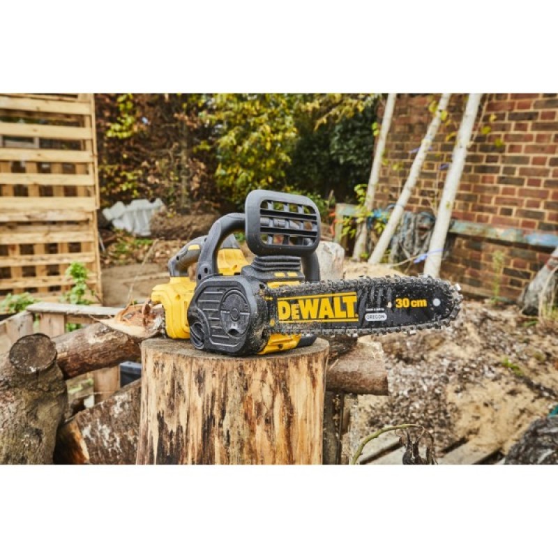 Ланцюгова пила DeWALT 18 В, шина 30 см, ланцюг OREGON 3/8 (без АКБ та ЗУ) (DCM565N)