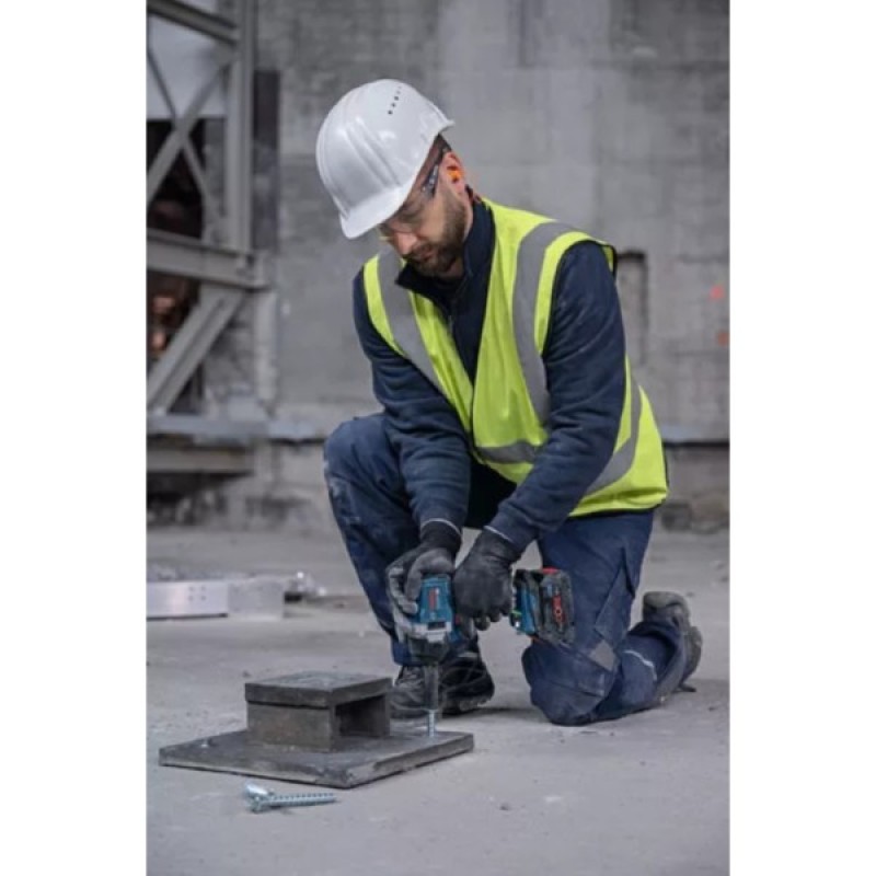 Гайковерт Bosch GDS 18V-750C 18V, 2x8Ah, до 3000об/хв, 270/380/750Нм, квадрат 1/2", кейс, Bluetooth 1.7кг (0.601.9L9.002)