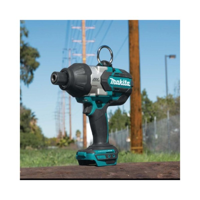 Гайковерт Makita LXT, 800Нм, 7/16 "Hex (без АКБ и БП) (DTW800Z)