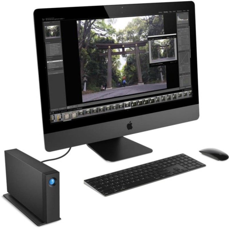 Зовнішній жорсткий диск 3.5" 16TB LaCie (STHA16000800)