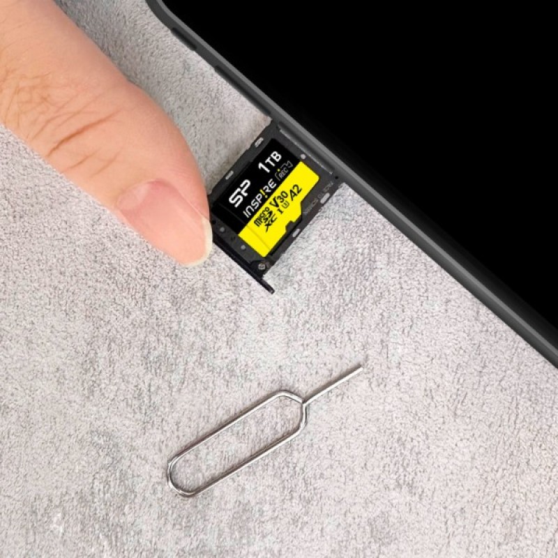 Карта пам'яті Silicon Power 256GB microSDXC class 10 UHS-I U3 V30 A1 Inspire (SP256GBSTXLA2V1NSP)